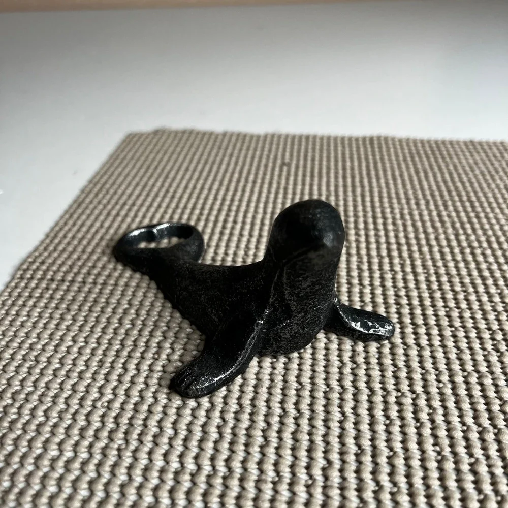 Vintage Style Cast Iron Seal Bottle Opener Nautical Black Figurine Bar Tool